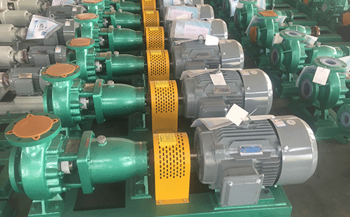 襯氟離心泵的種類